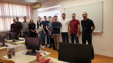 Студенти ЕТФ-а и ПМФ-а на такмичењу из рачунарске бе...