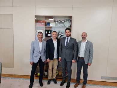 Sastanak sa ministrom Udovičićem: Ministarstvo pomaž...