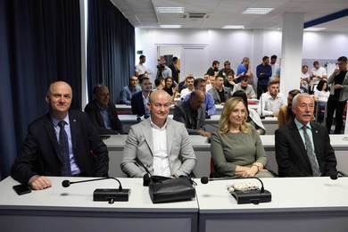 Студенти Машинског факултета освојили 19 пехара на М...