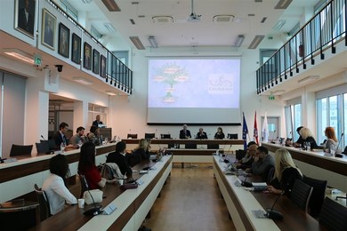 Проректорка Пантелић Бабић учествовала у раду Округл...