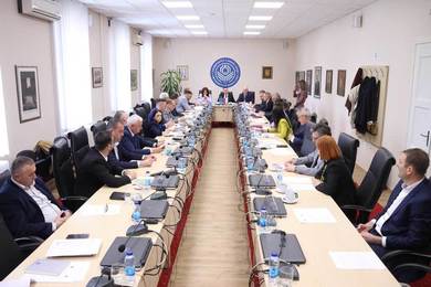 Закључци са округлог стола поводом најављене резолуц...