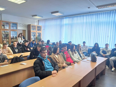 Машински факултет представљен гимназијалцима