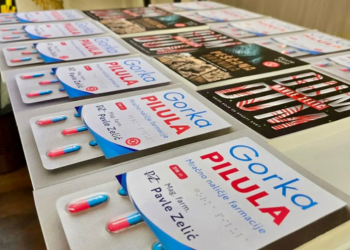 Промовисана књига „Горка пилула”