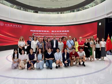 Делегација Медицинског факултета у посјети Шангају