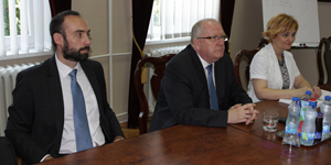 Министар науке и технологије Јасмин Комић са сарадни...