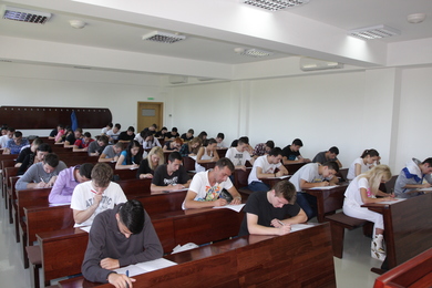 Одлука  о броју студената који се уписују у 2016/17....