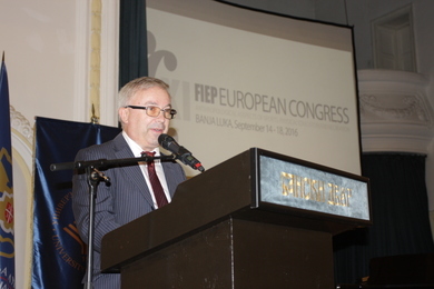 XI FIEP European congress organized by the Universit...