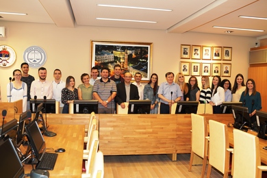 Certificates to participants of the Criminalist-fore...