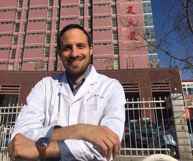 Ljekar kineske medicine Filip Manja održao predavanje n...